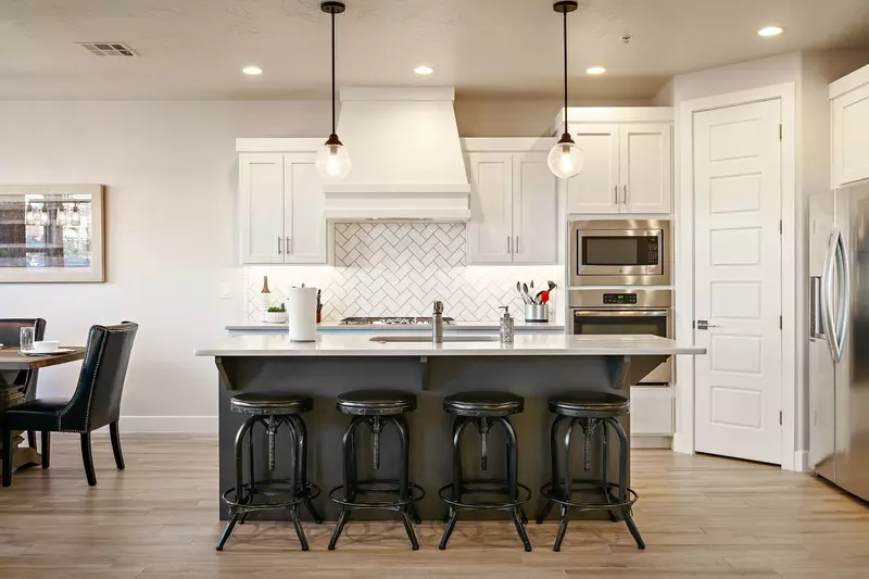 Kitchen Bar