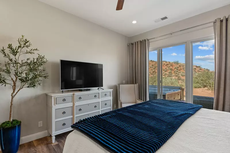 King Bedroom
