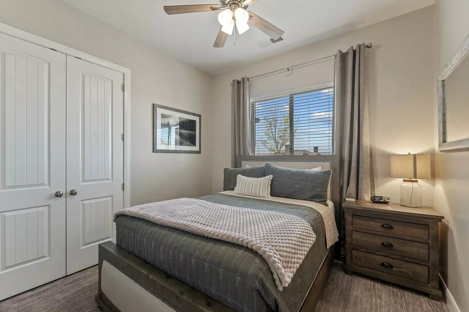 Queen Bedroom