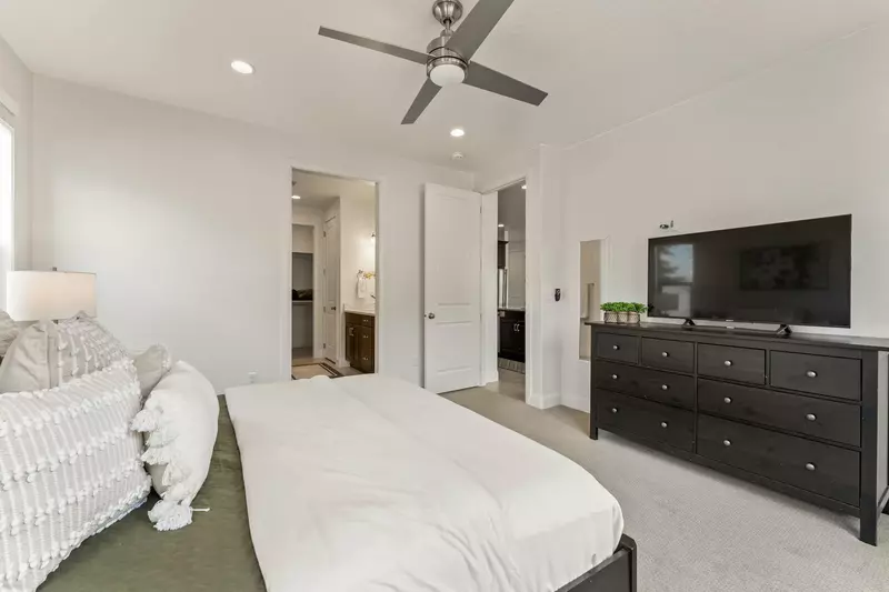 Master Bedroom and Bathroom