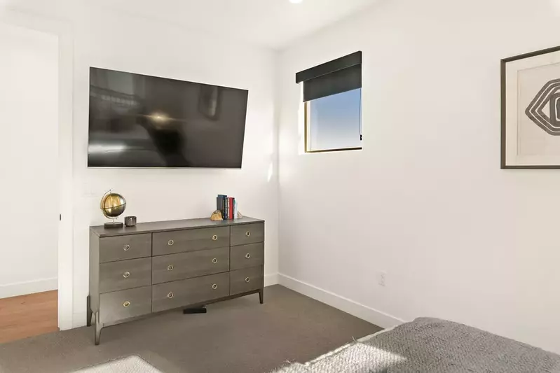 King Bedroom