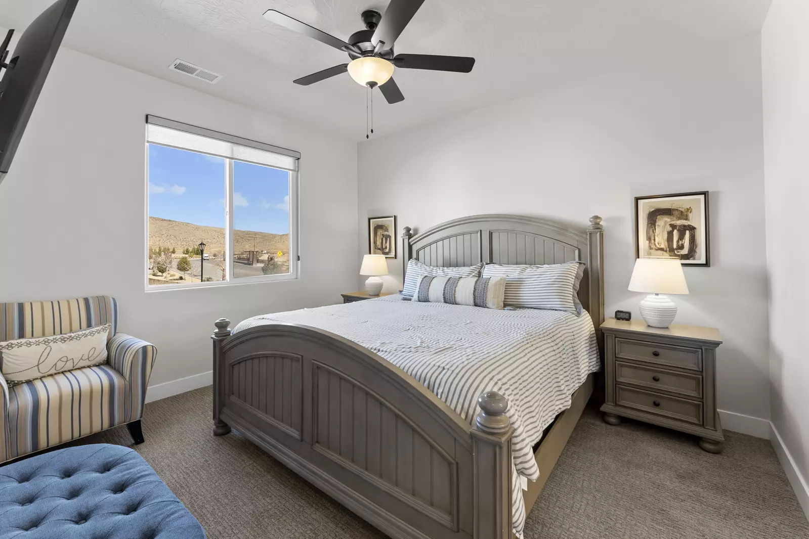 King Bed attached Bath