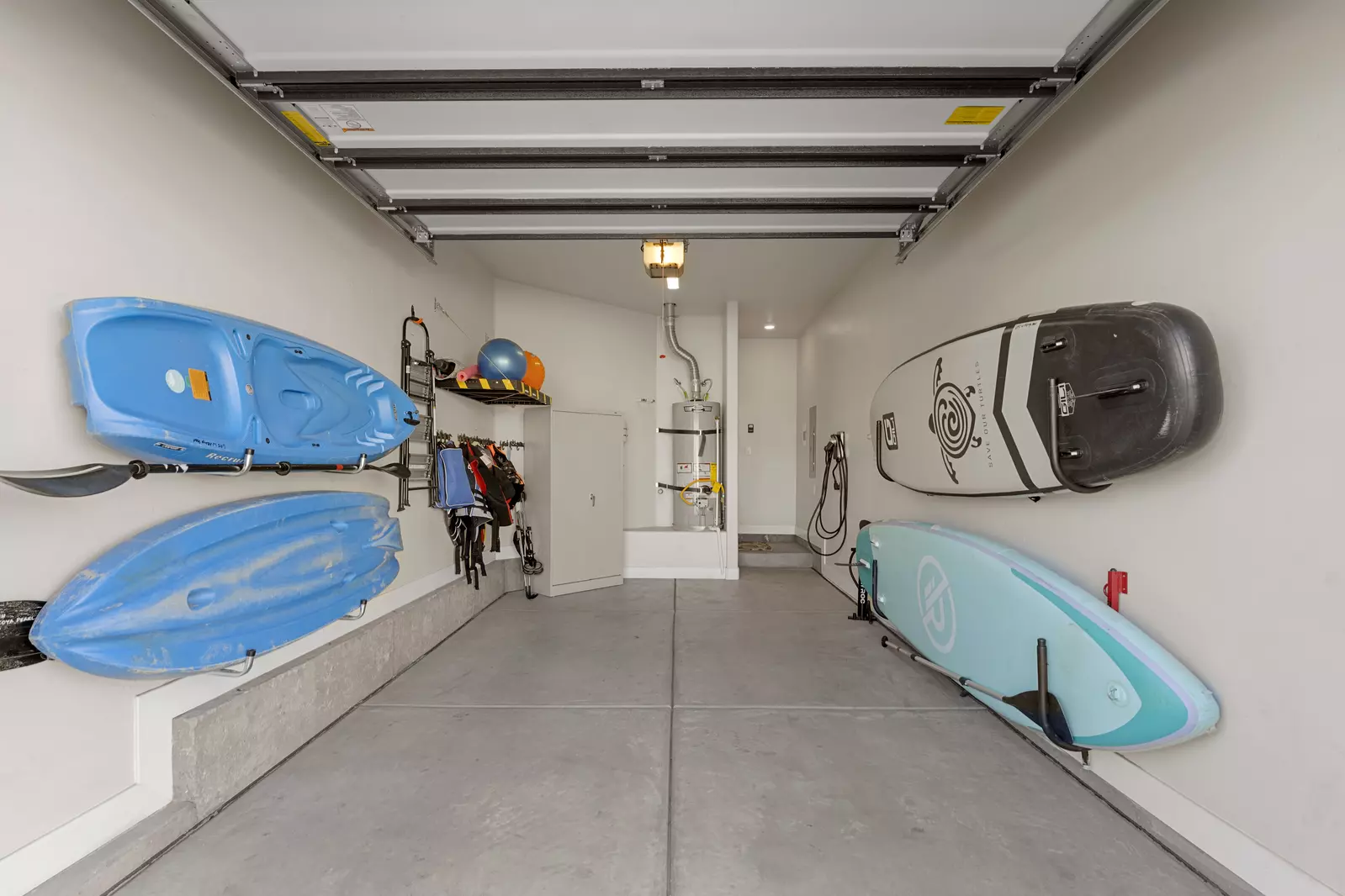 Garage Amenities