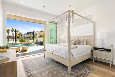 Master King Suite