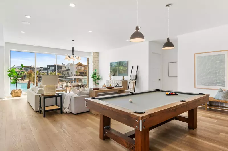 2nd Floor Living Area