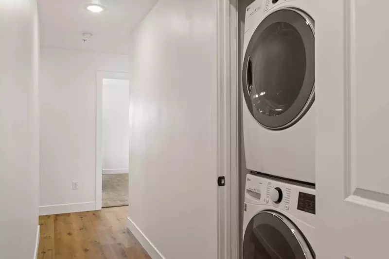 Washer & Dryer
