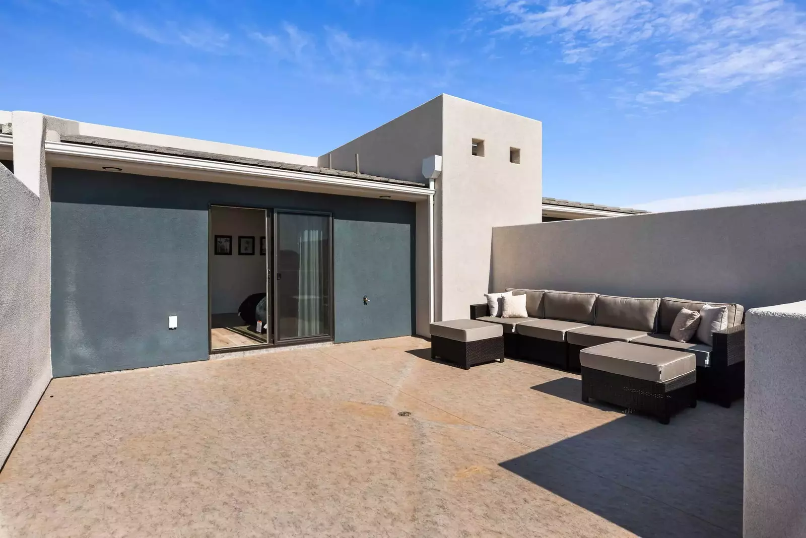 3rd Floor Patio