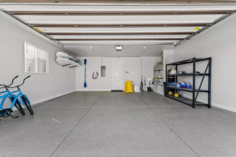 Garage Amenities