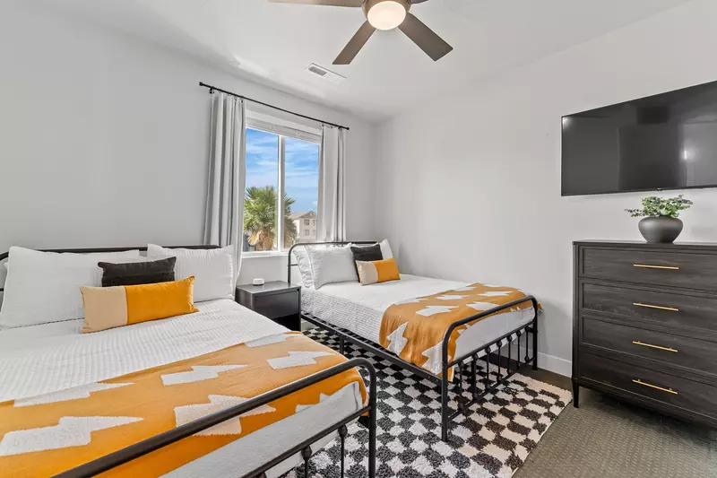 2 Double Beds/Attached Bath