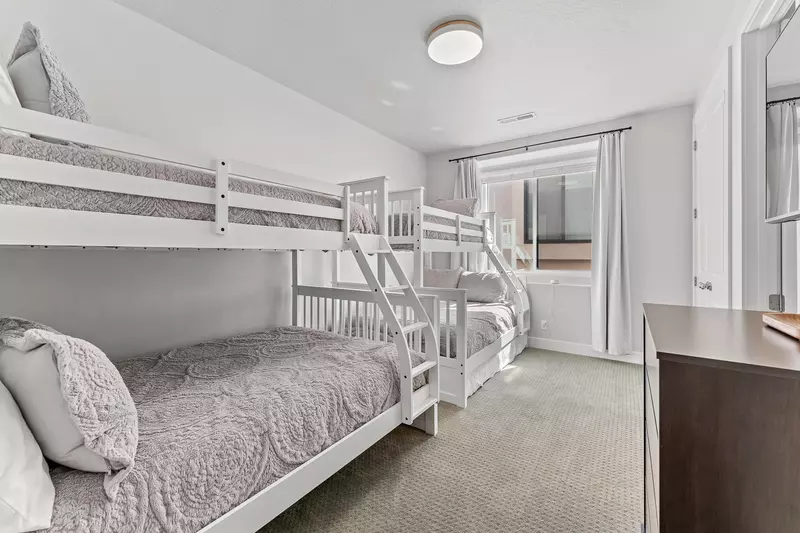 2 T/F Bunks. 1 Twin/Attached Bath