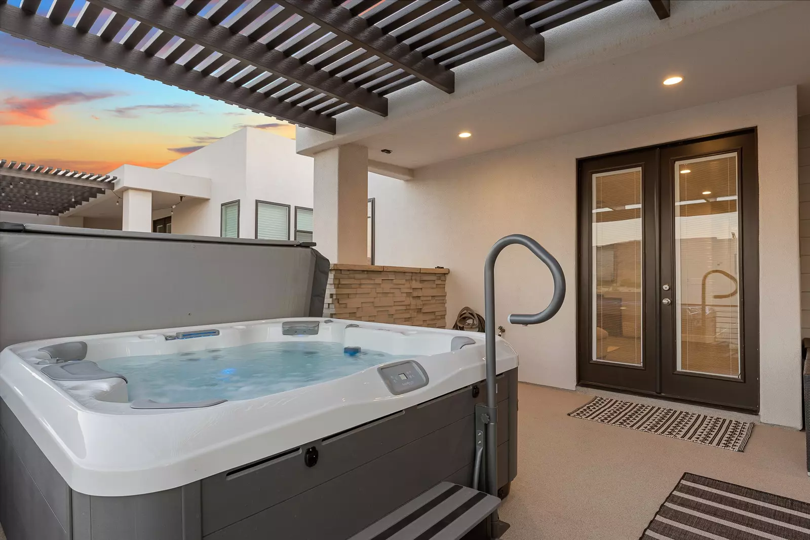 Private Hot Tub