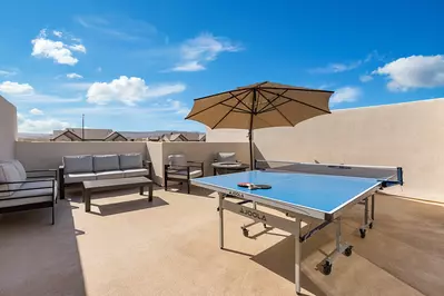 Top Deck Outdoor Space