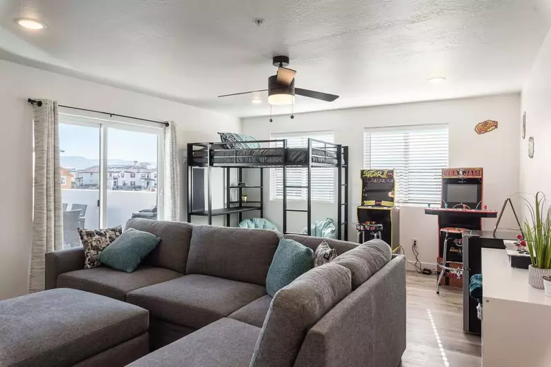 Entertainment Room