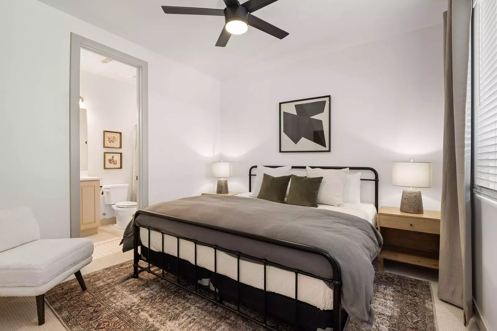Queen Bedroom