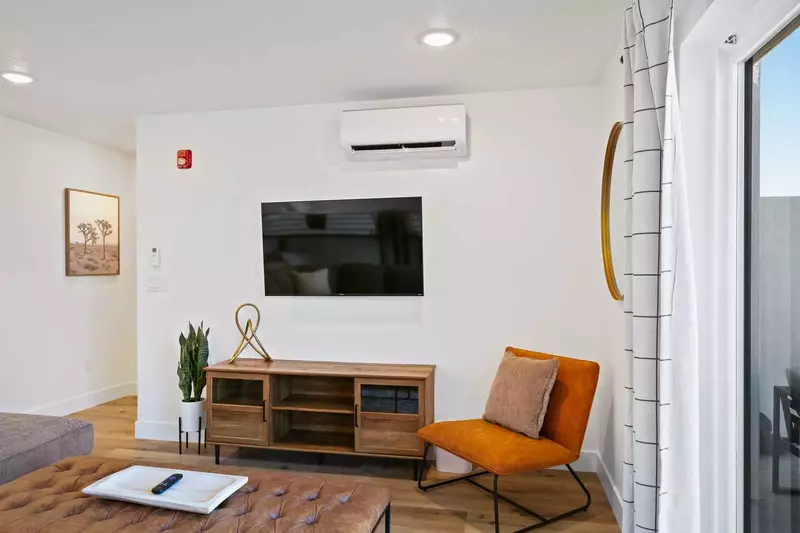 3rd Floor Family Room