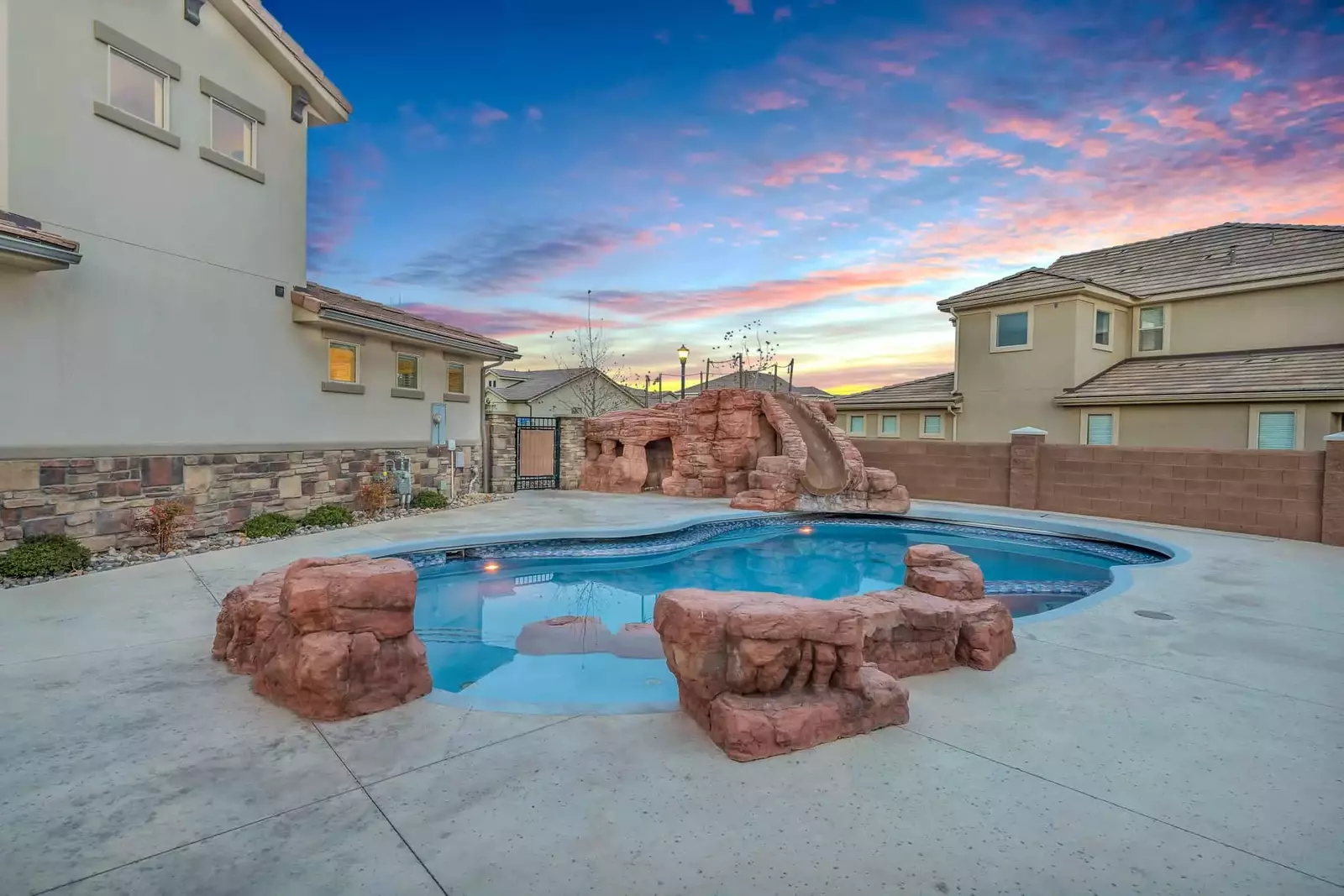 Private Pool