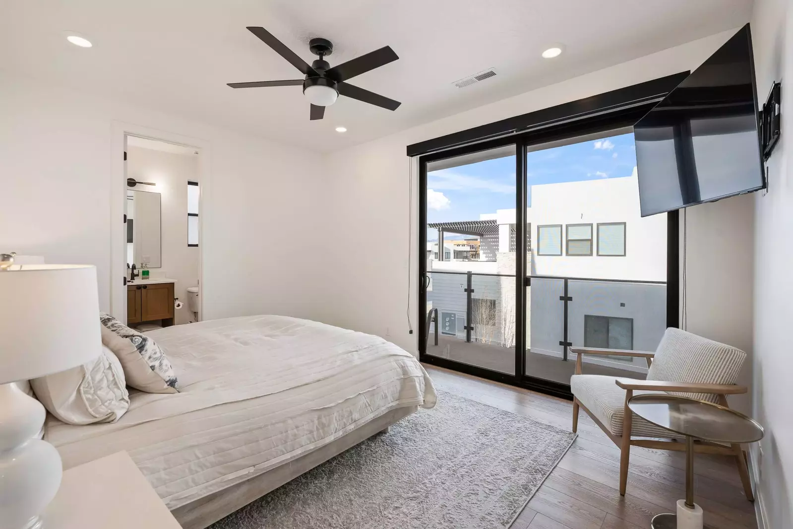 King Bedroom