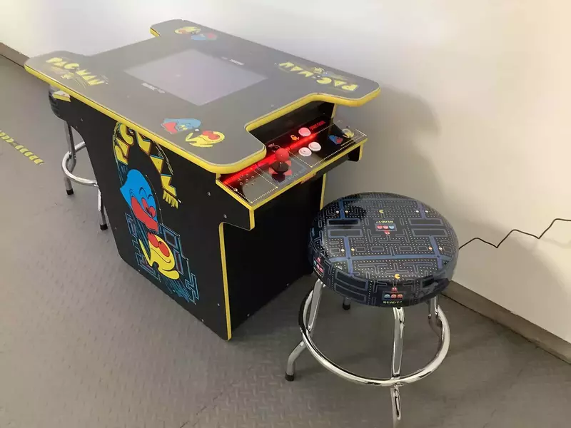 Pacman Arcade Game
