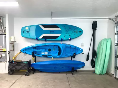 2 Paddleboard and 4 Kayaks