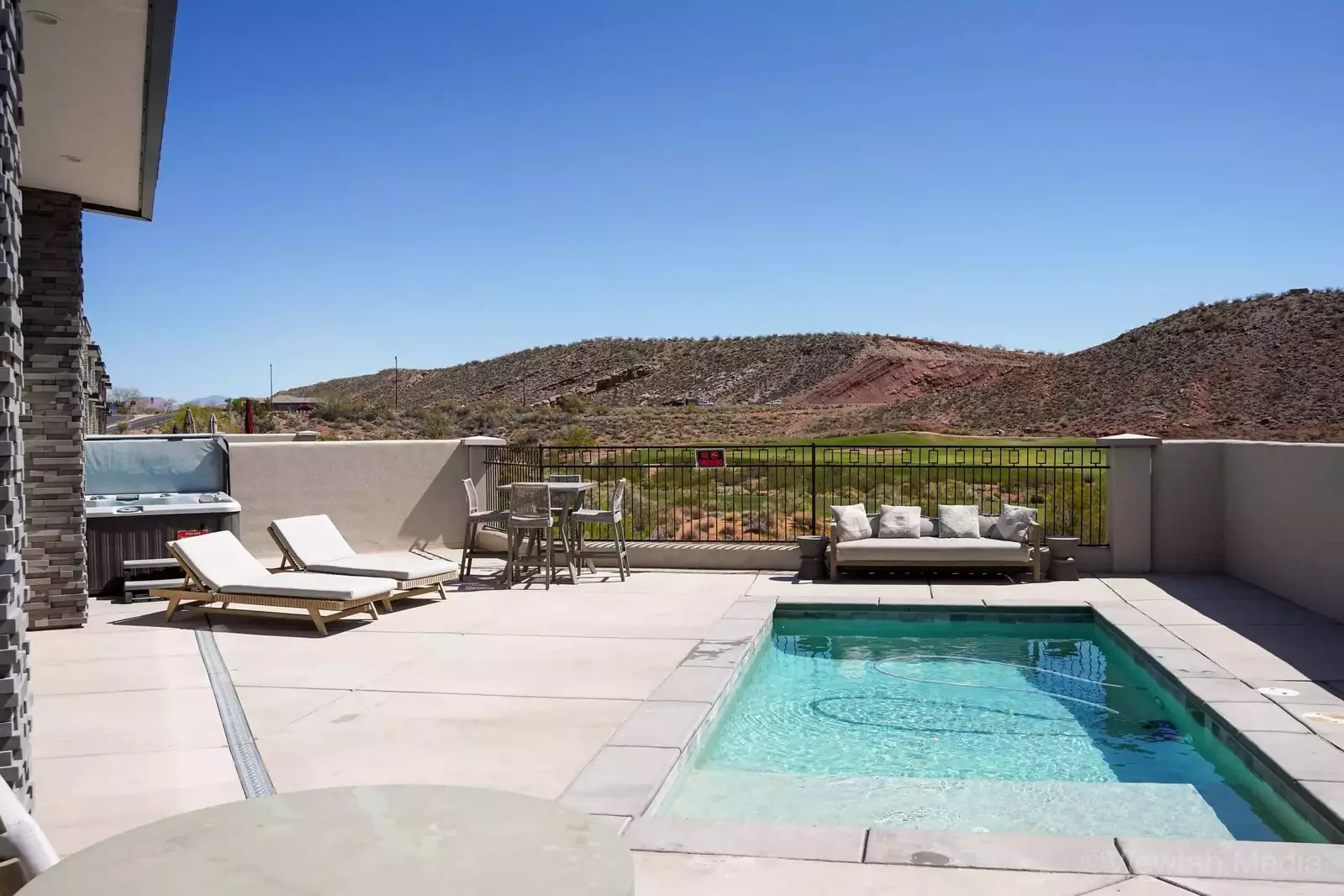 Private Pool