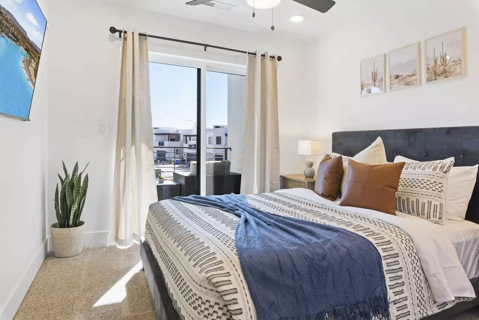 Queen Bedroom