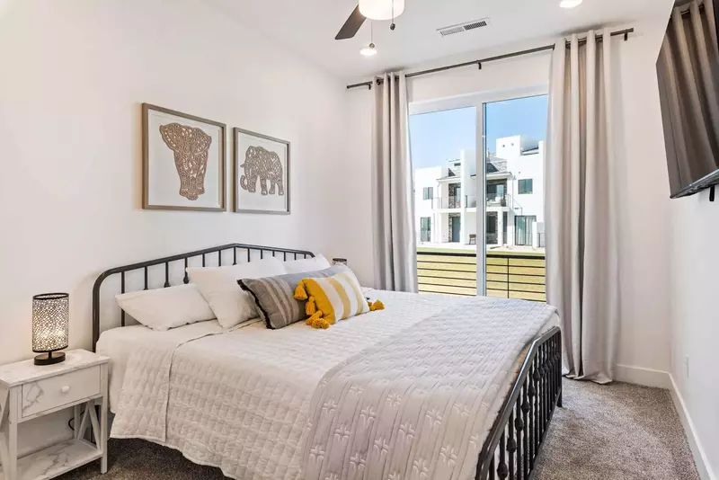First Floor King Master Bedroom
