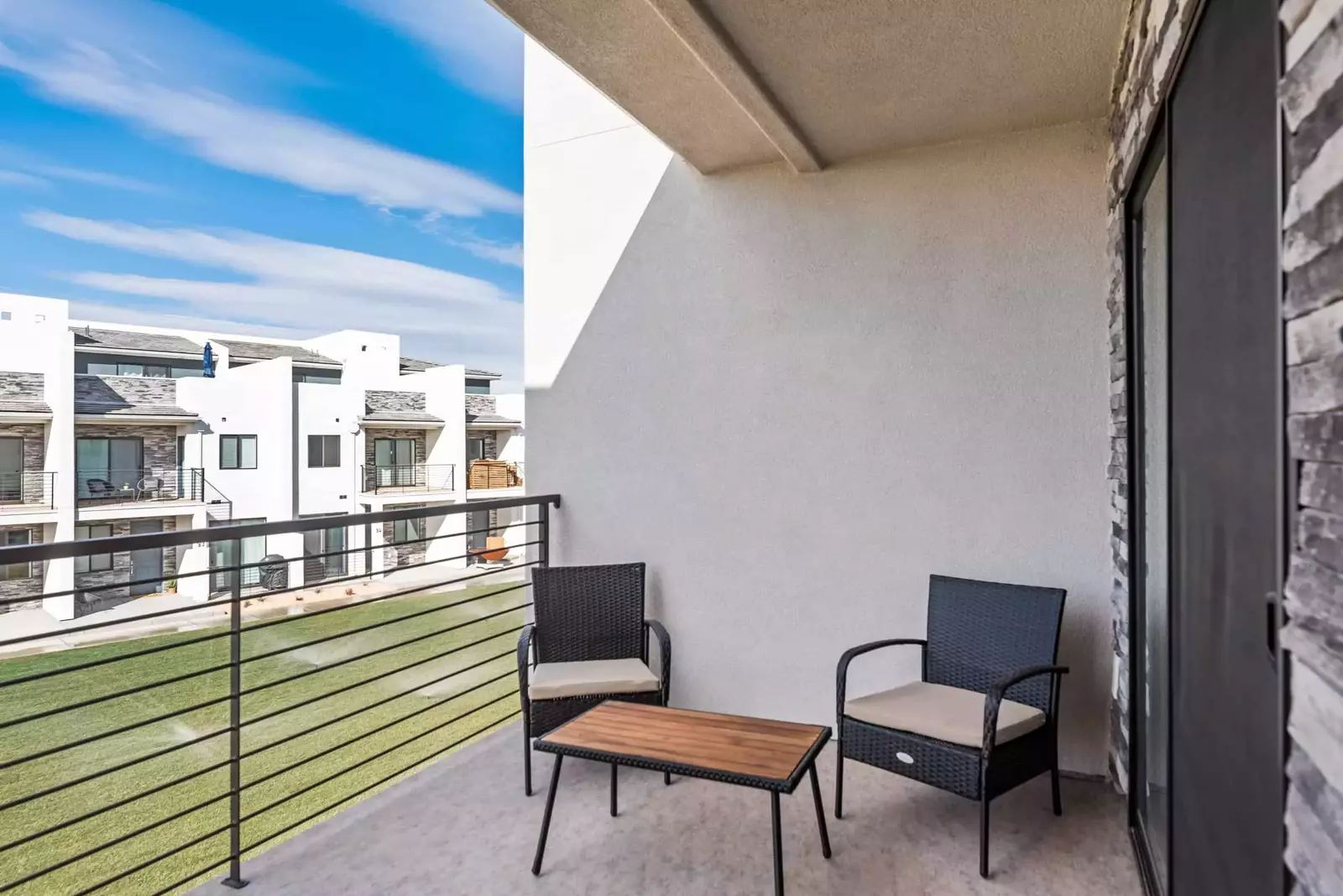 2nd Floor Patio