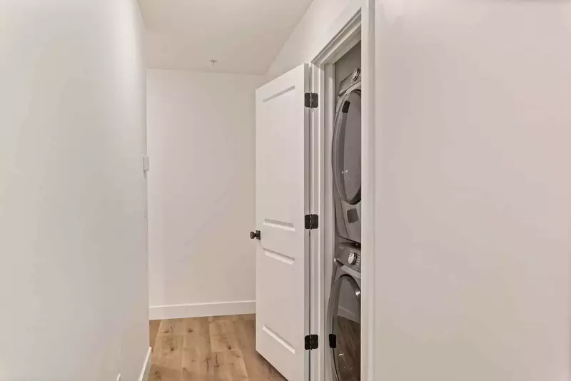 2nd Floor Hallway