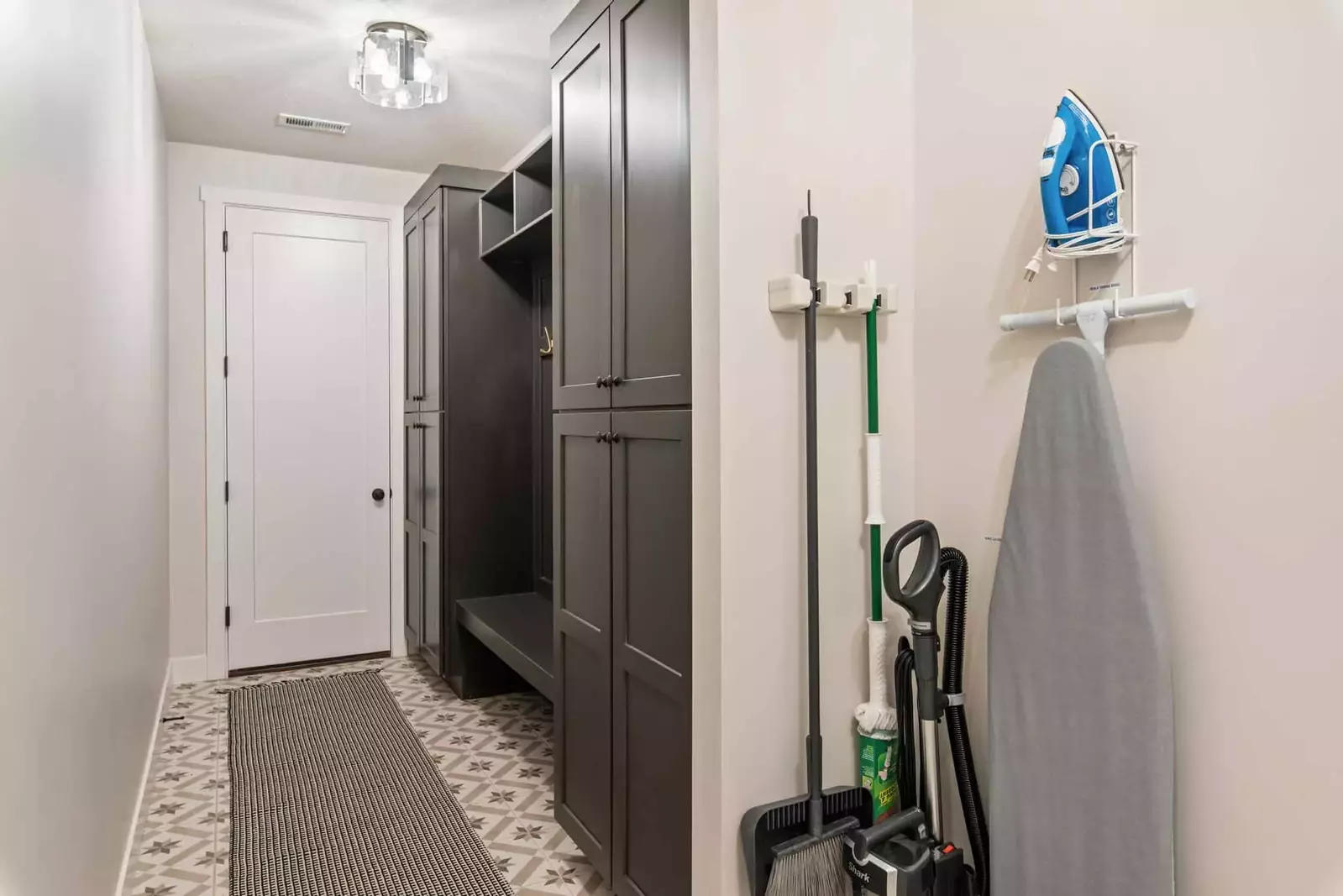 Mudroom and Laundry Room