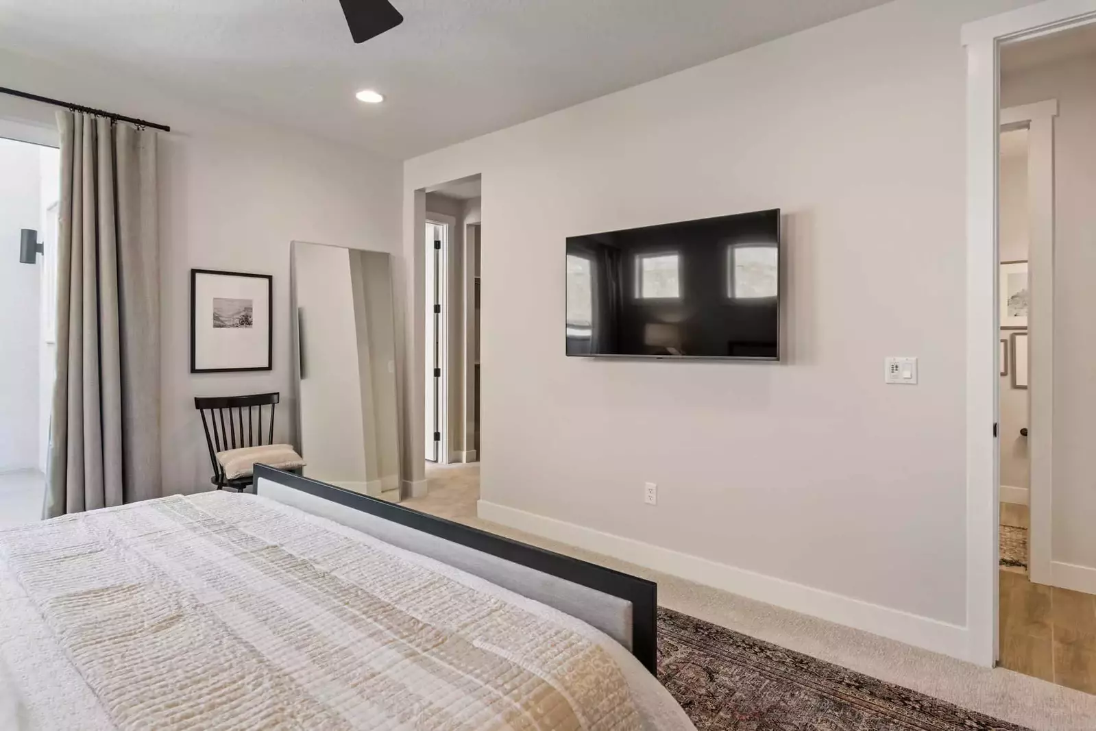 King Bedroom