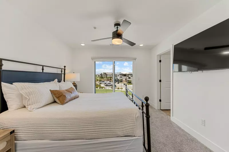 King Bedroom