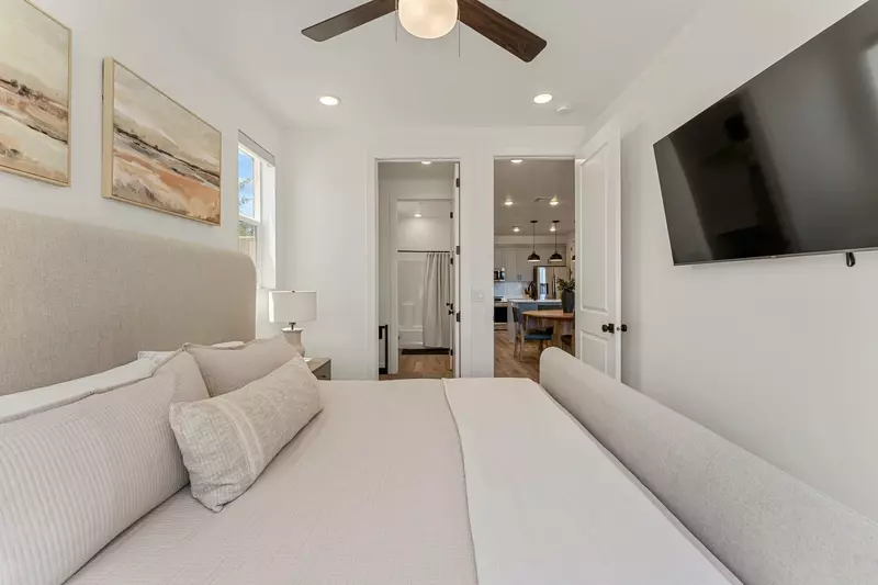 King Bedroom