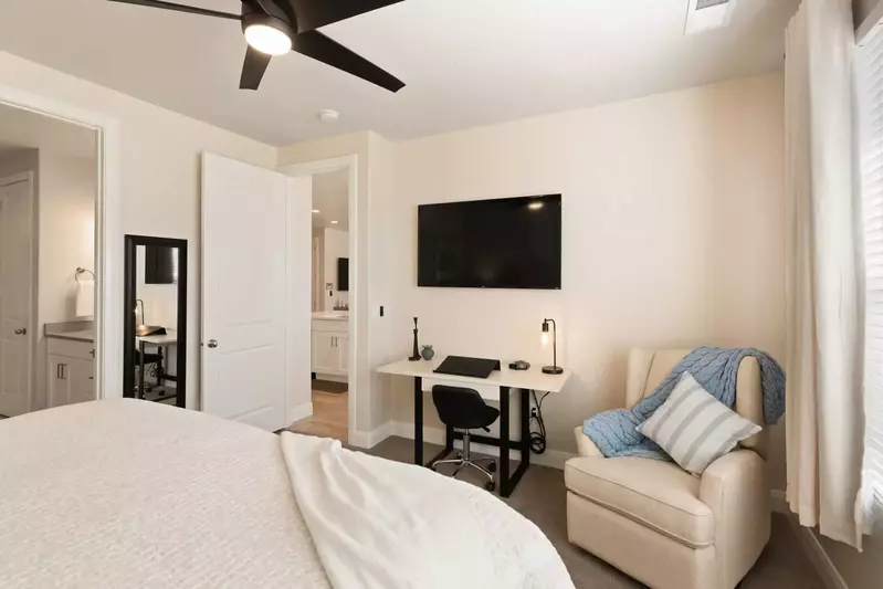 King Bedroom
