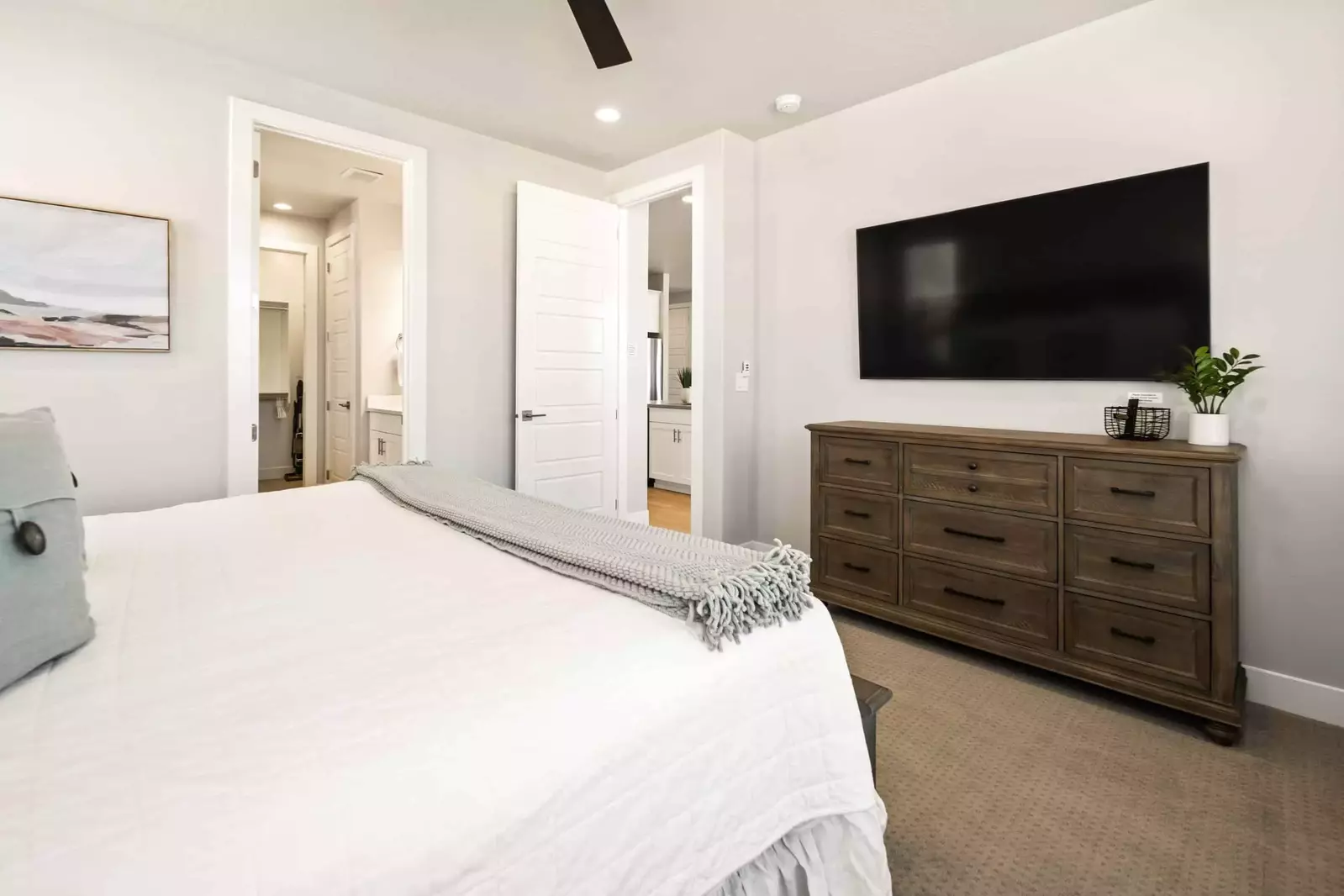 King Bedroom