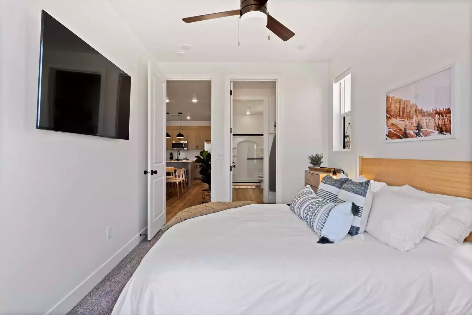 Queen Bedroom