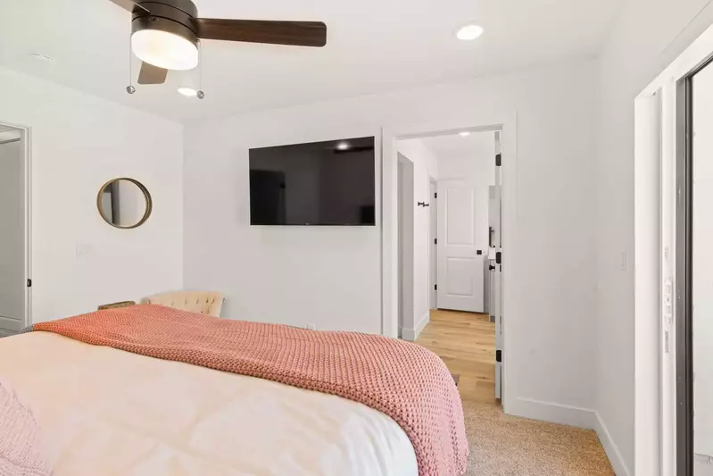King Bedroom