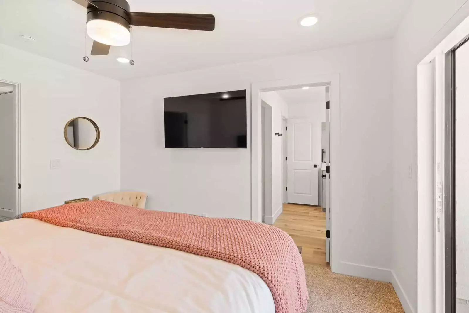 King Bedroom