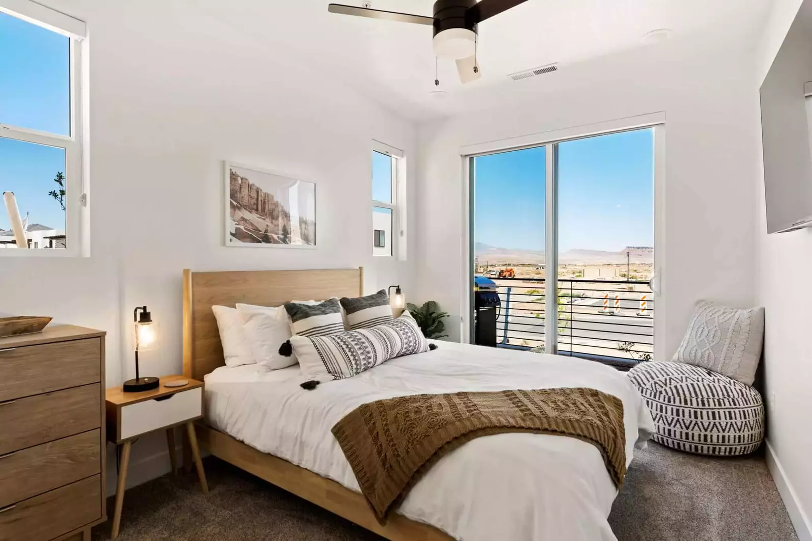 Queen Bedroom