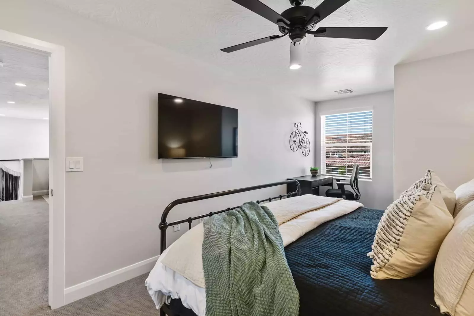 King Bedroom