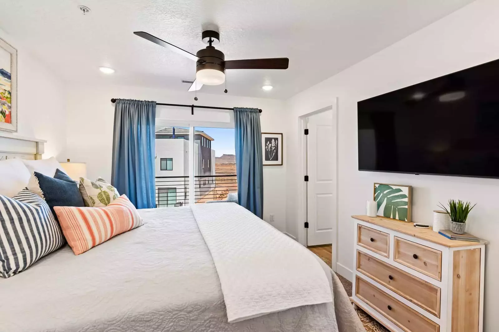 King Bedroom