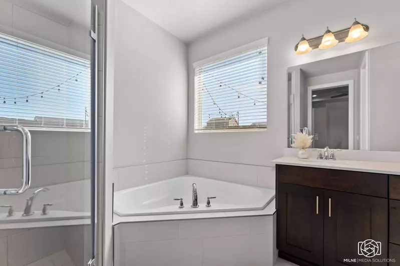 Large Soaking Tub