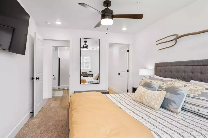 King Bedroom