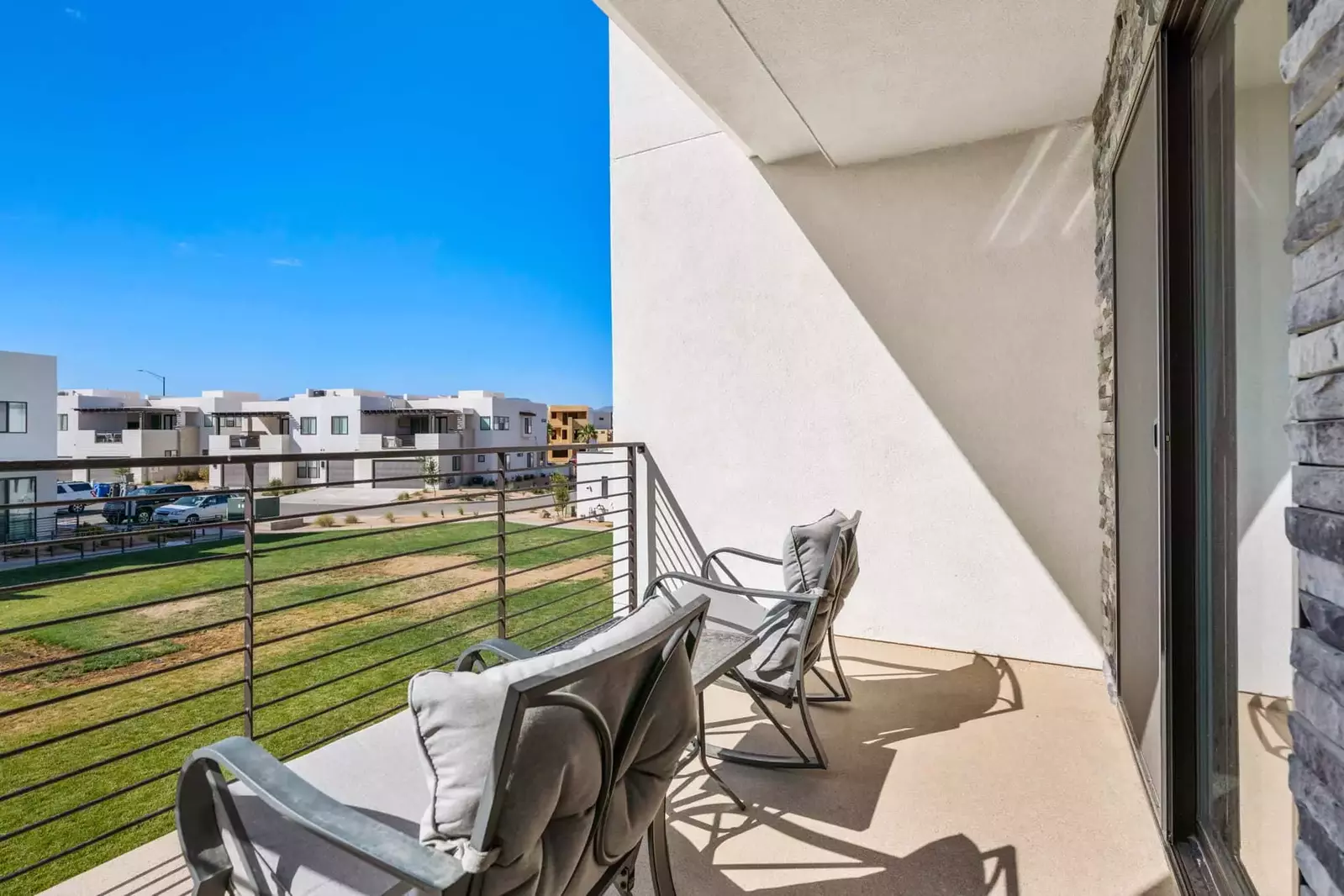 2nd Floor Patio