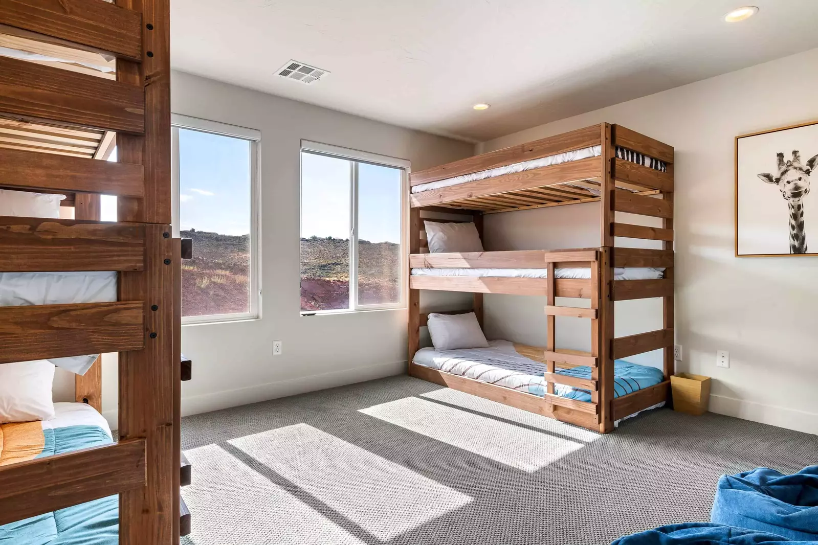 2 Twin/Twin/Twin Bunk Room