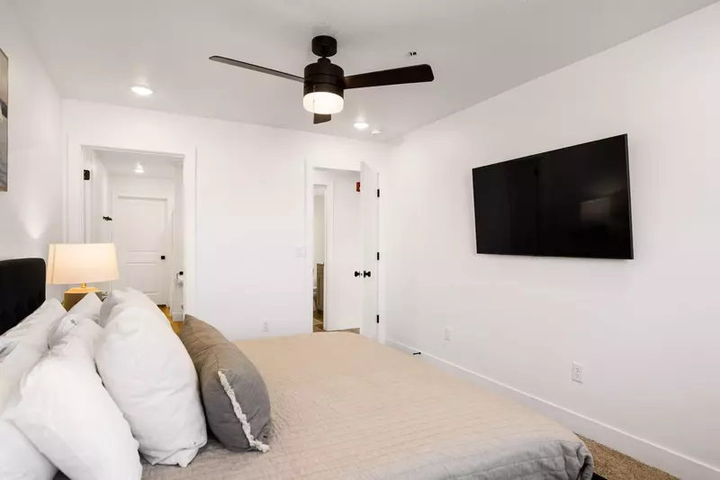 King Bedroom