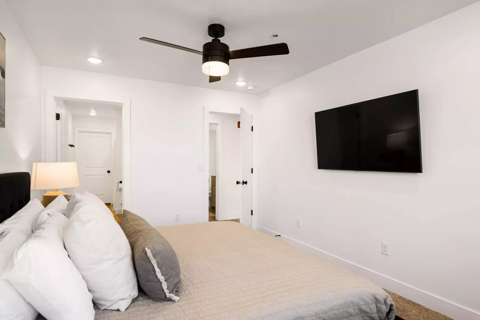 King Bedroom