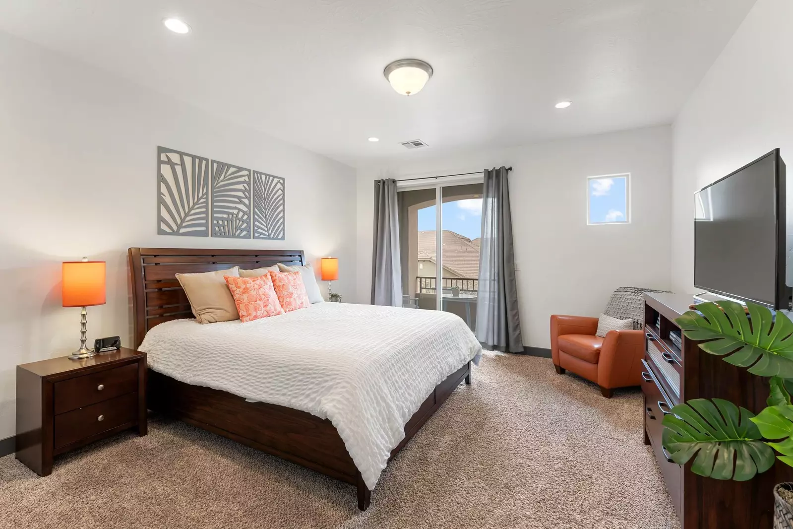 King Bedroom