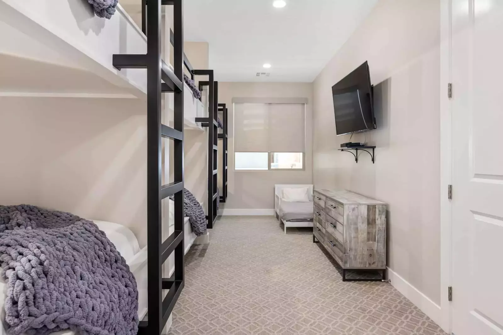 3T/T w/3T Trundles, Bunkroom