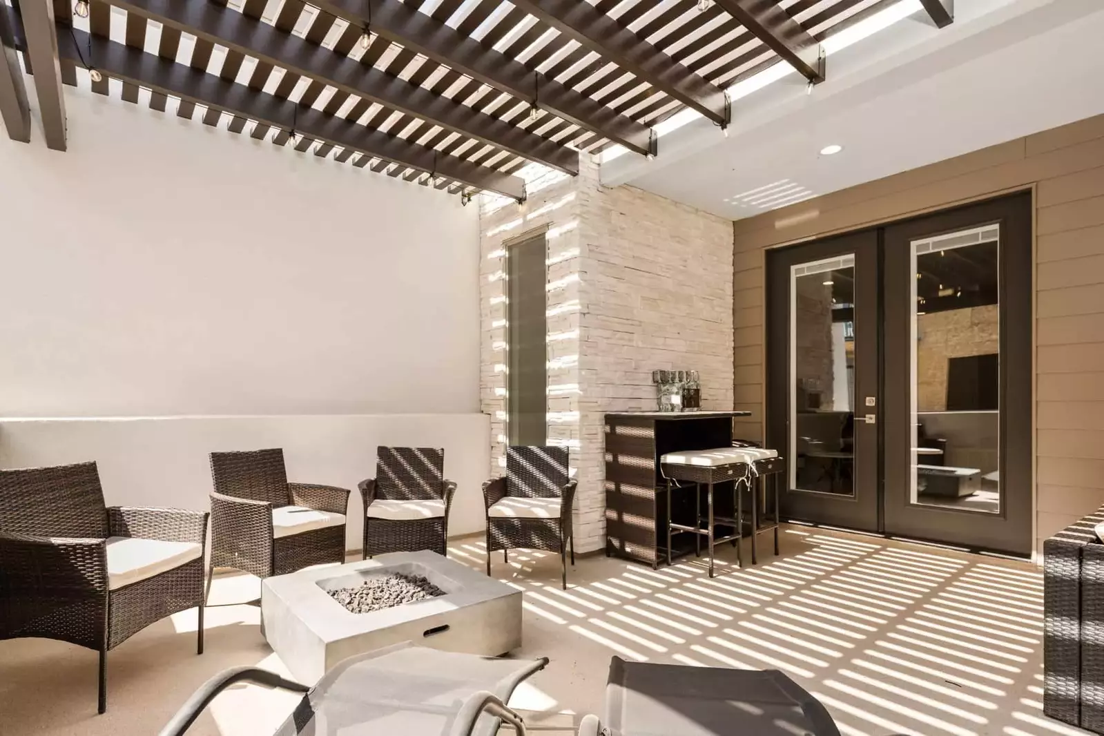2nd Floor Patio