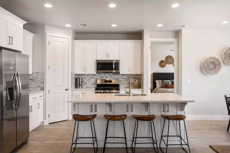 Full Kitchen